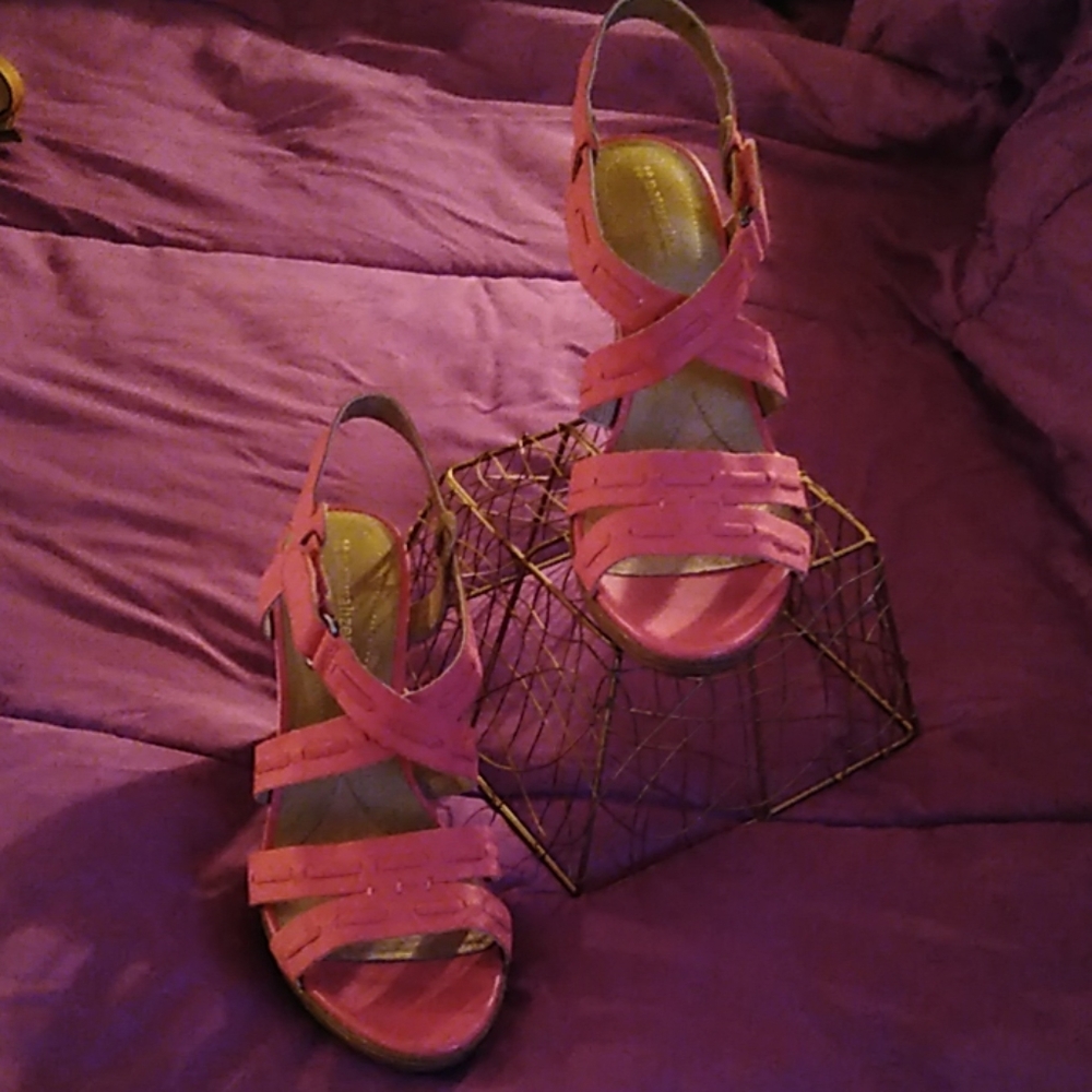 Shoes - Picture 2 of 2